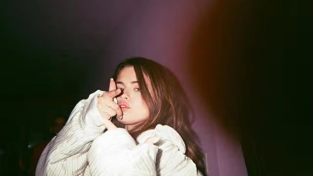 Selena Gomez Ungkap Lagu Lama yang Ingin Direkam Kembali | Berita